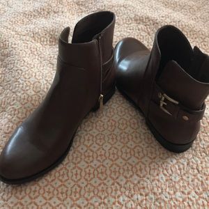 Bass Brown Boots Size 8.5
